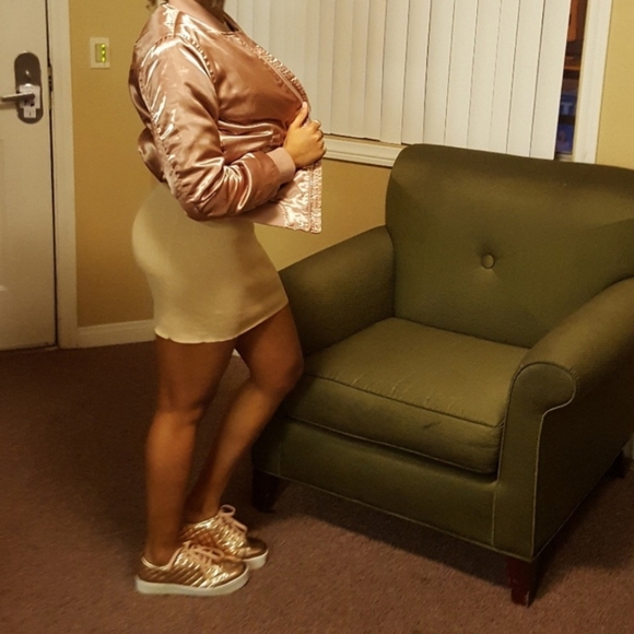 💥 Limited Time! Cool Gal Bomber Jacket – Holiday Clearance! - Picture 4 of 6